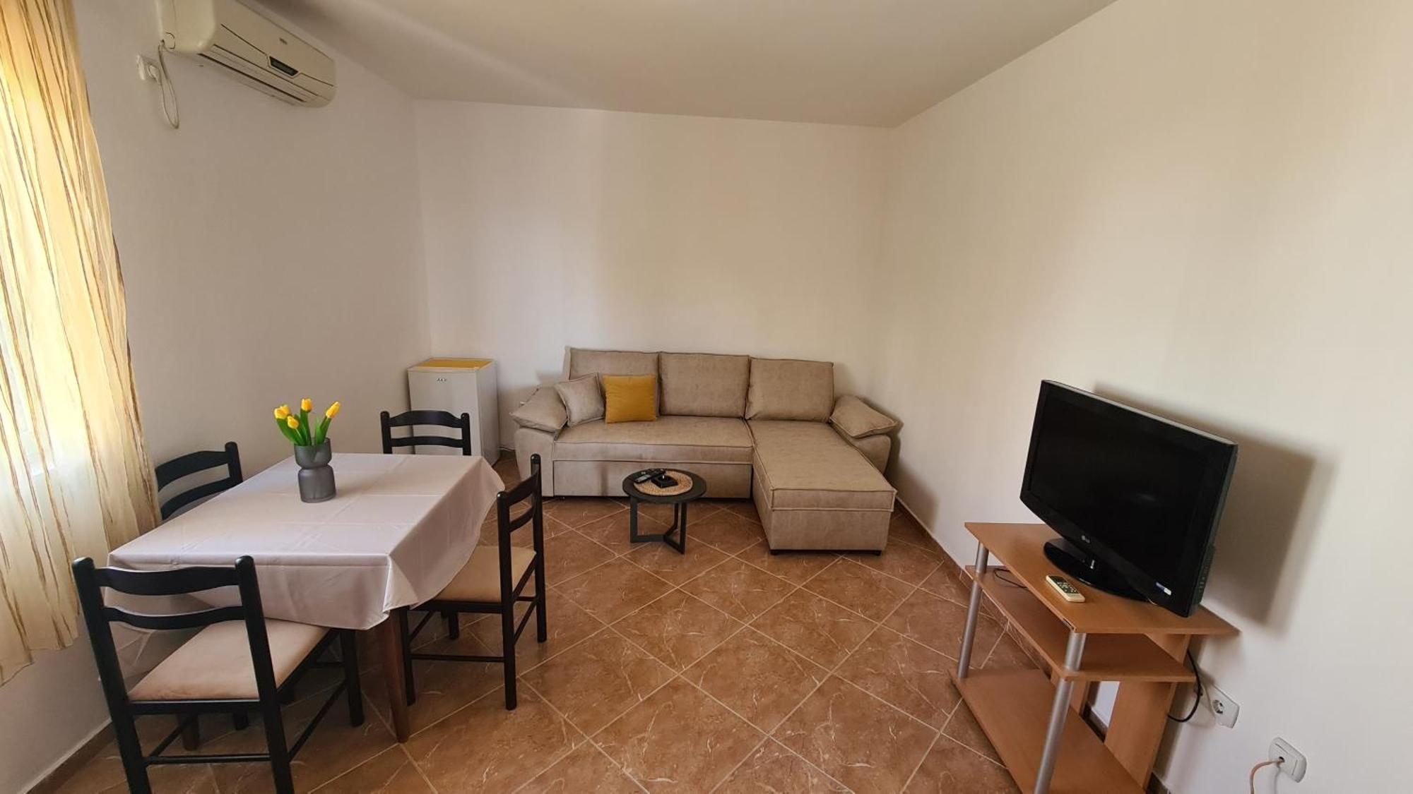 Apartments Mare Улцинь Экстерьер фото