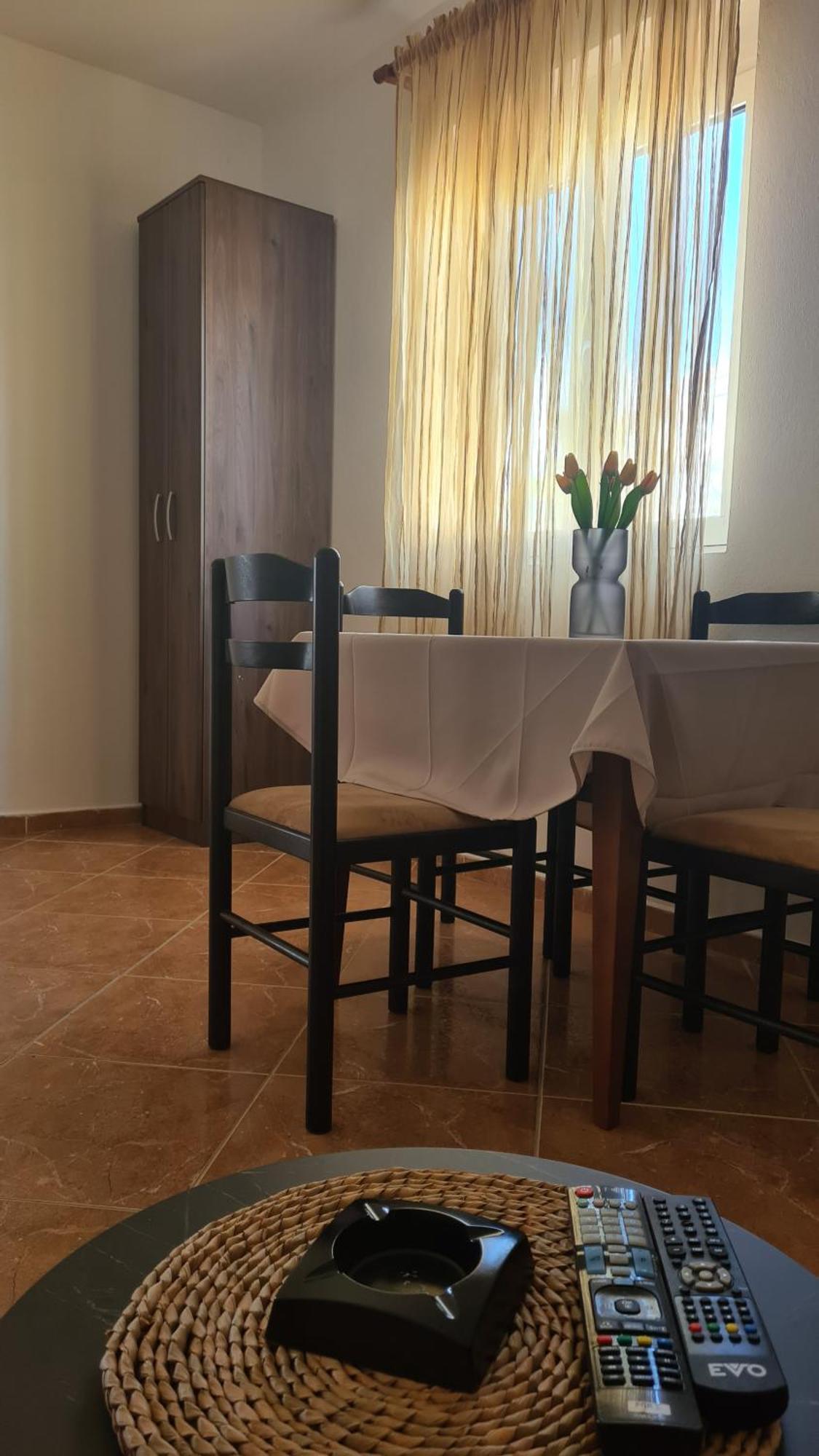 Apartments Mare Улцинь Экстерьер фото