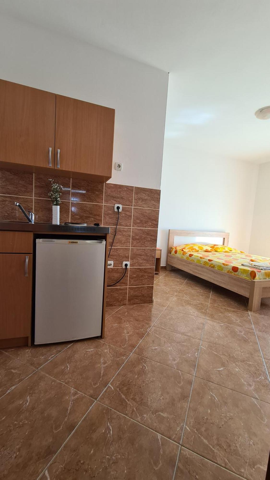 Apartments Mare Улцинь Экстерьер фото